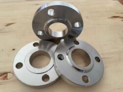 FLANGE SS304 ANSI 150 1 1/2" INCHI
