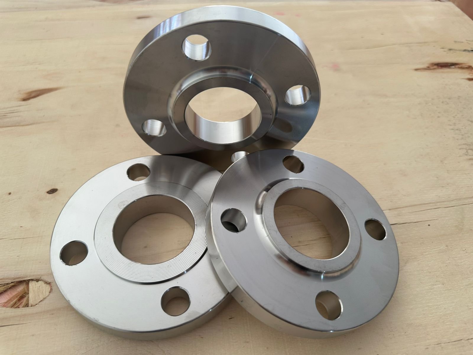FLANGE SS304 ANSI 150 1 1/2" INCHI
