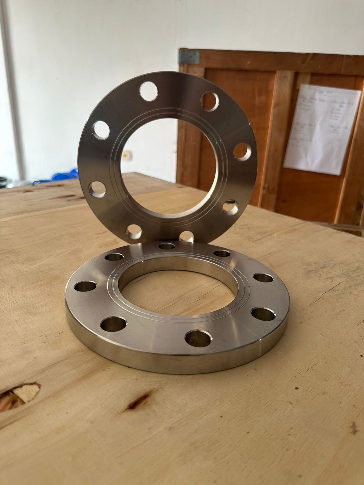 FLANGE SS304 JIS 10K 4" INCHI