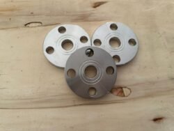 FLANGE SS304 JIS 10K 1/2" INCHI